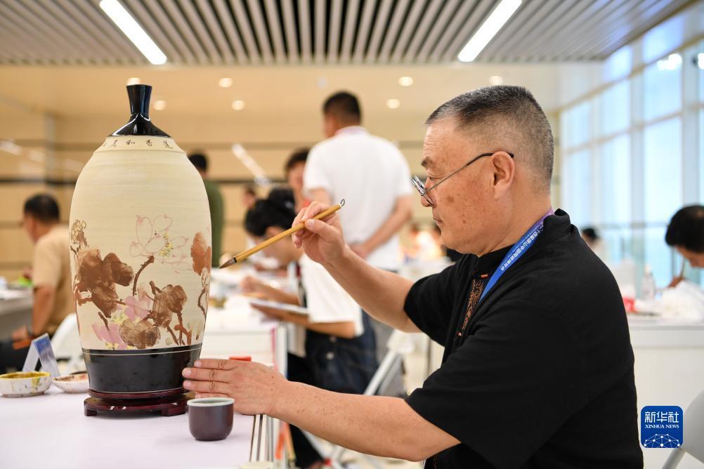 百盛游戏
